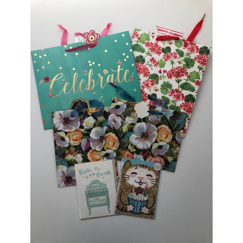 Lot New Birthday Baby Cards and Gift Bag